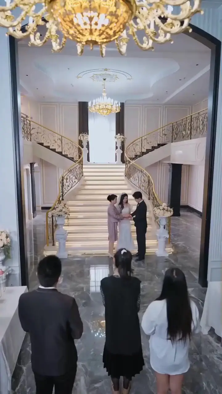 (Dubbed)The Stars Align for Her Episode 70