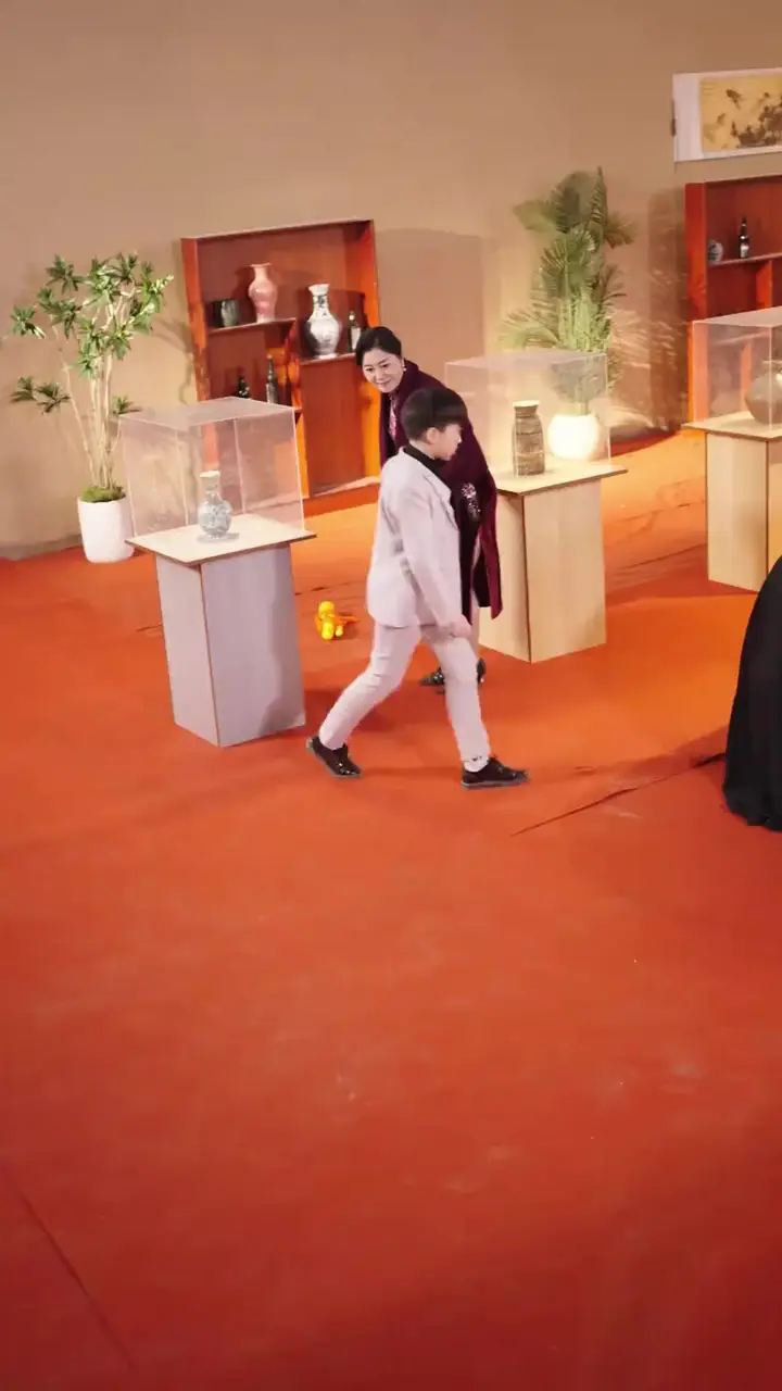 Spoiled Brat vs. the Wrong Family Episode 6