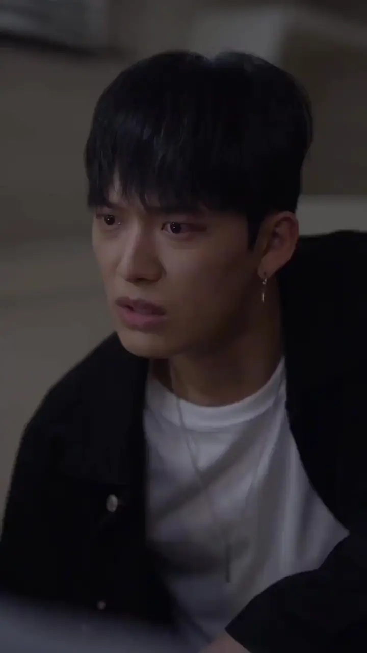 (Dubbed)She Slept, They Waited a Lifetime Episode 42