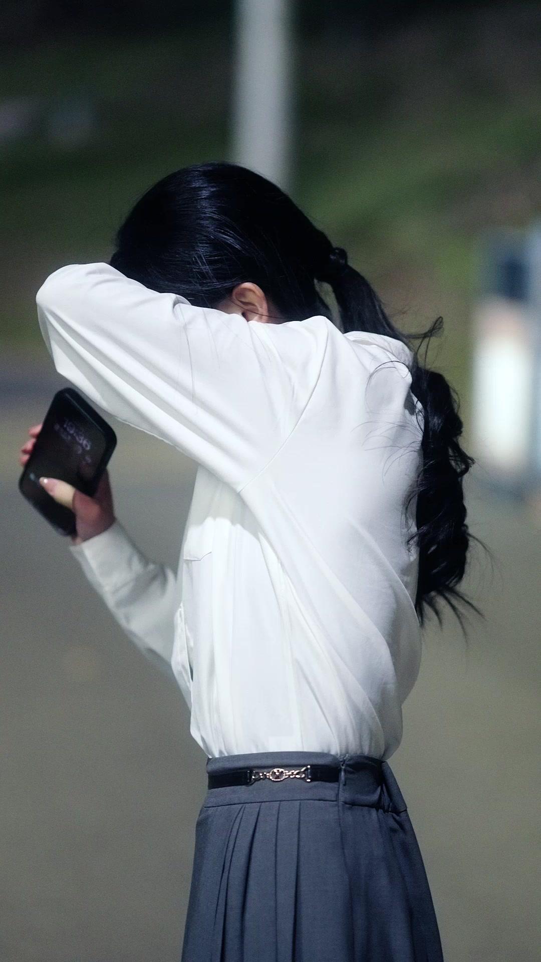 Taklukkan CEO Cantik yang Dingin