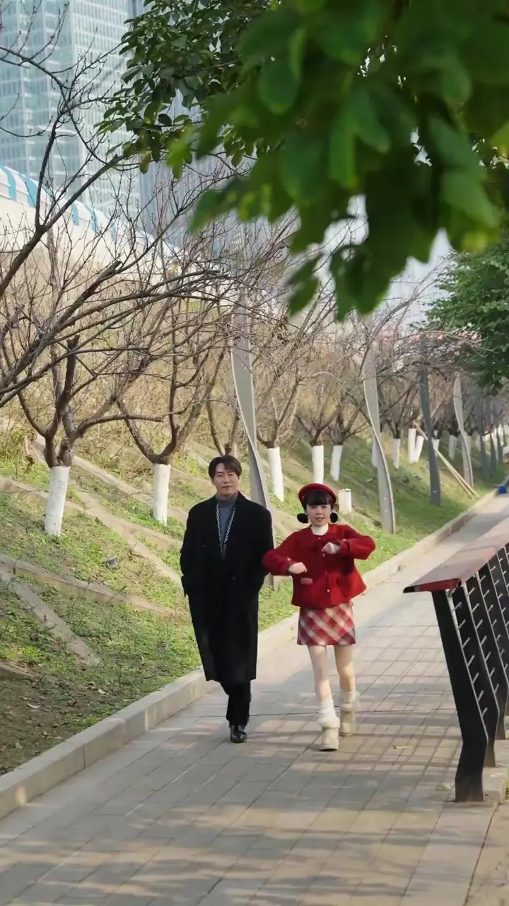 Love and Luck Episode 24