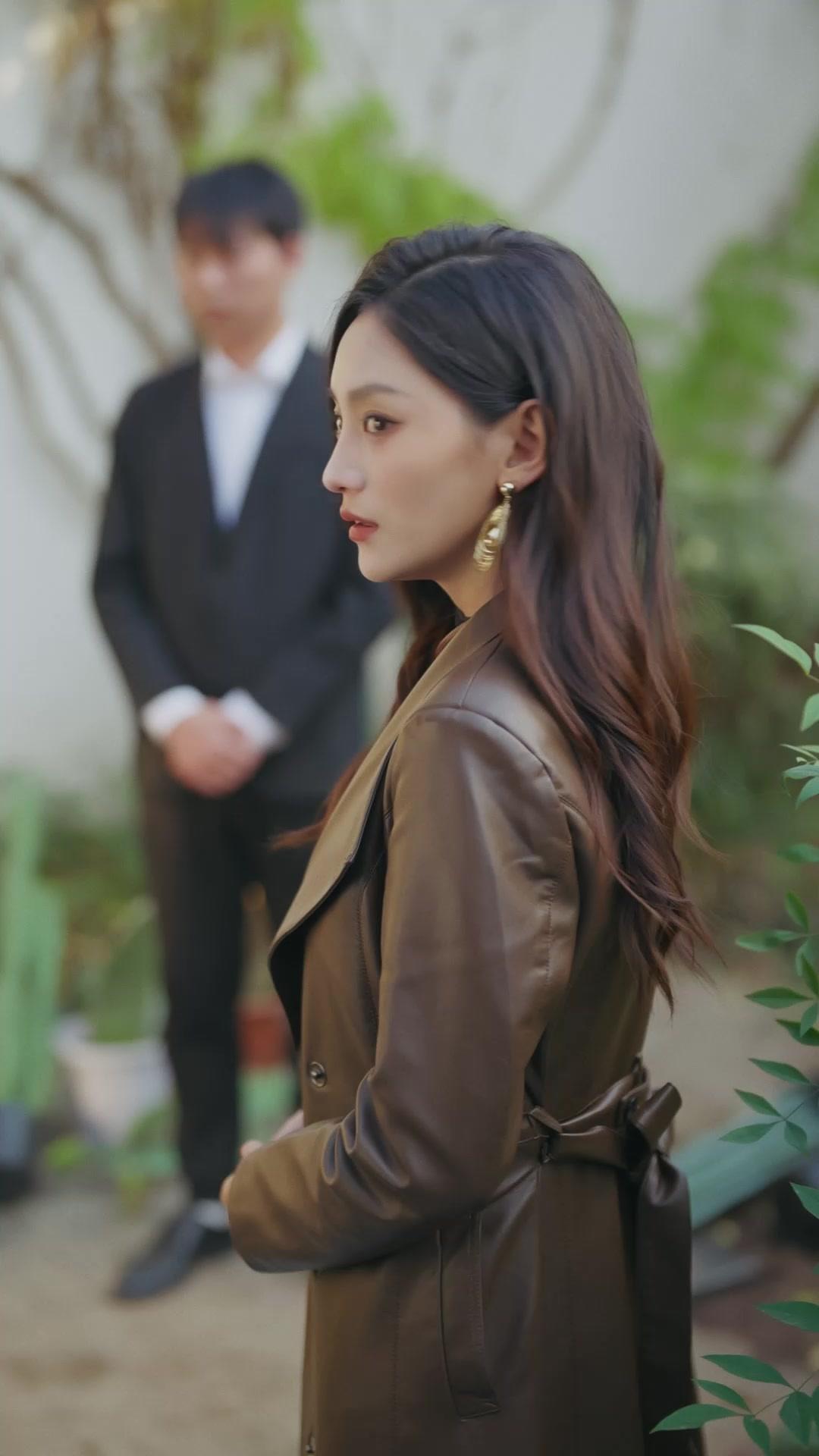 어둠을 뚫는 진주