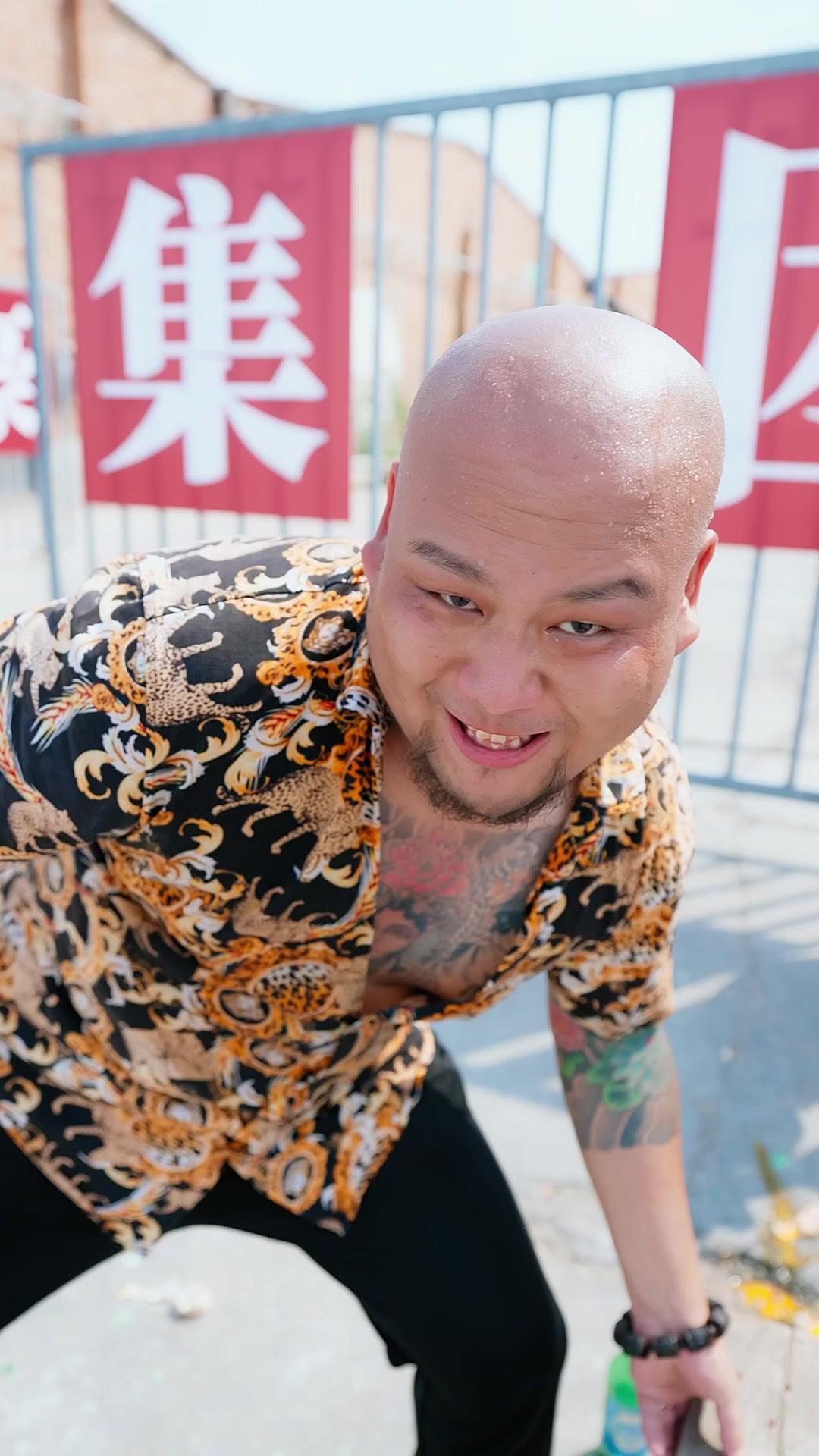 保安爹爹不簡單