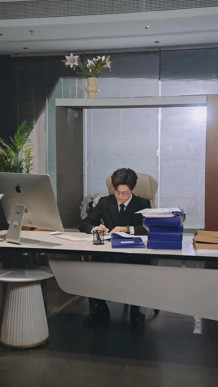 When Love Runs Out Episode 14