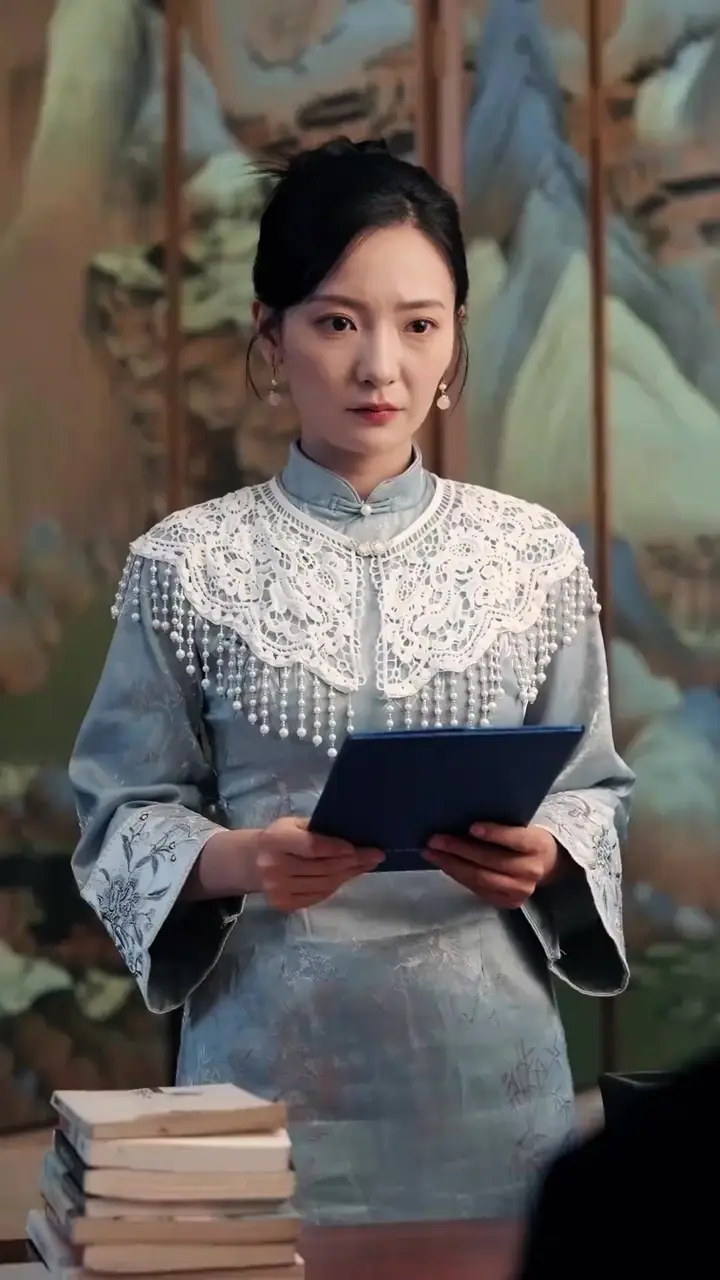 The Grandma Everyone Kneels To Episode 28
