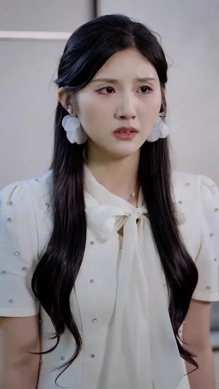 She Is the Queen Episode 2