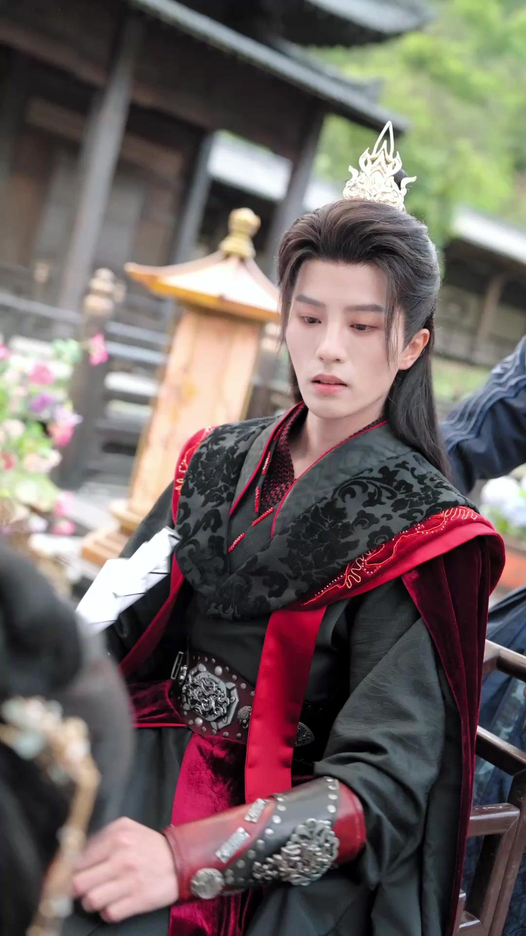 龍と剣：忘却戦姫と病弱太子