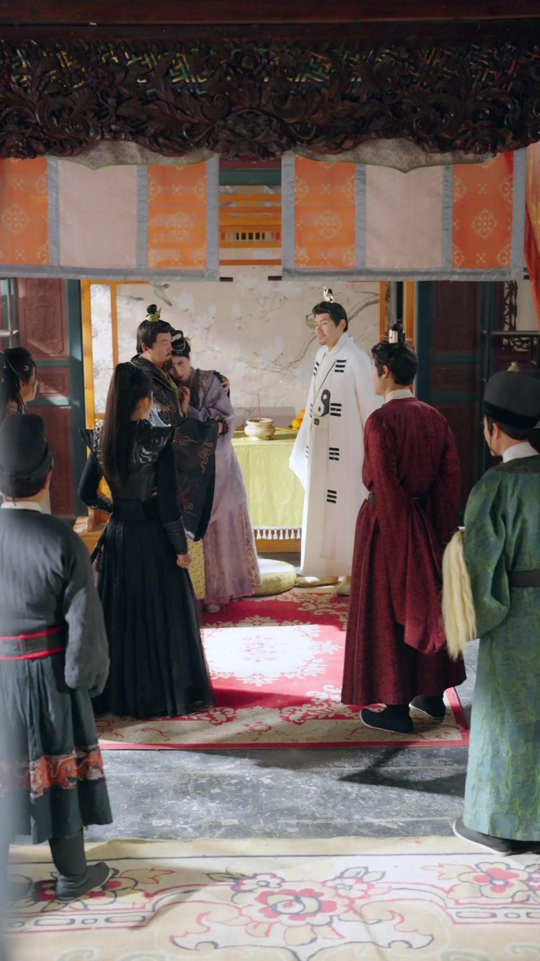 Back Off! I'm the Empress!