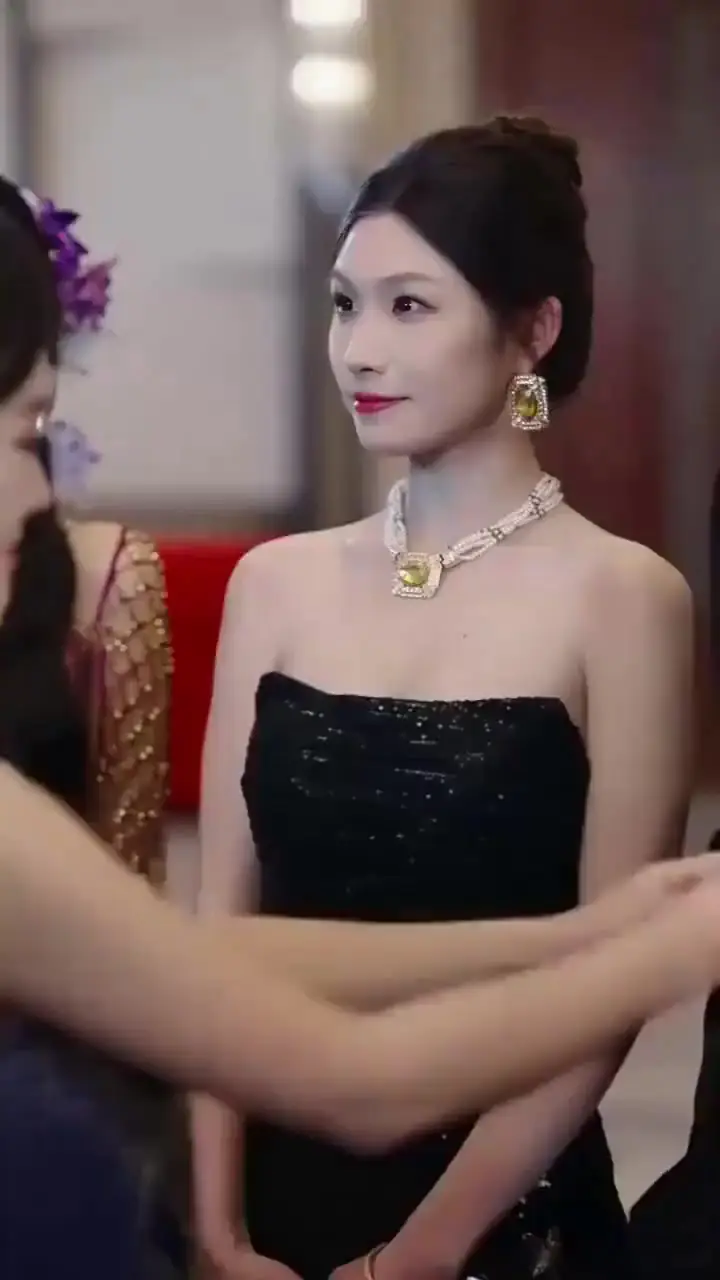 (Dublajlı) Eşsiz Qilin Bedeni Bölüm 69