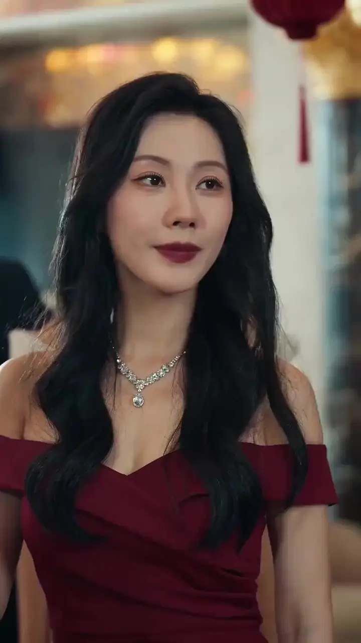 (Dubbed)Her Ex Is a Tech Tycoon Episode 14