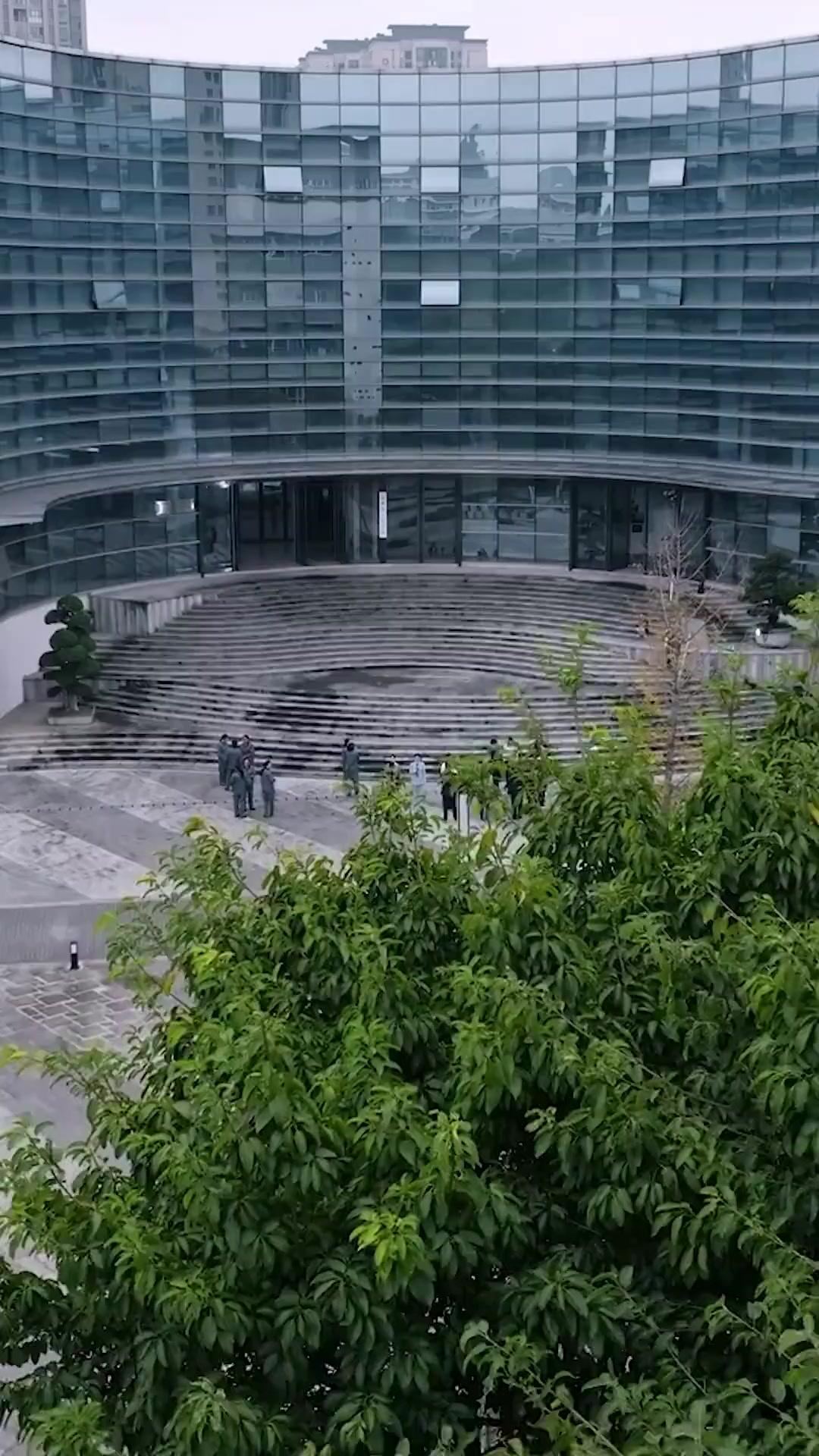 正義不會遲到