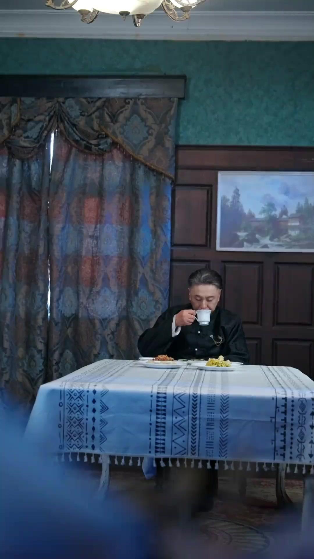 명문의 복수극