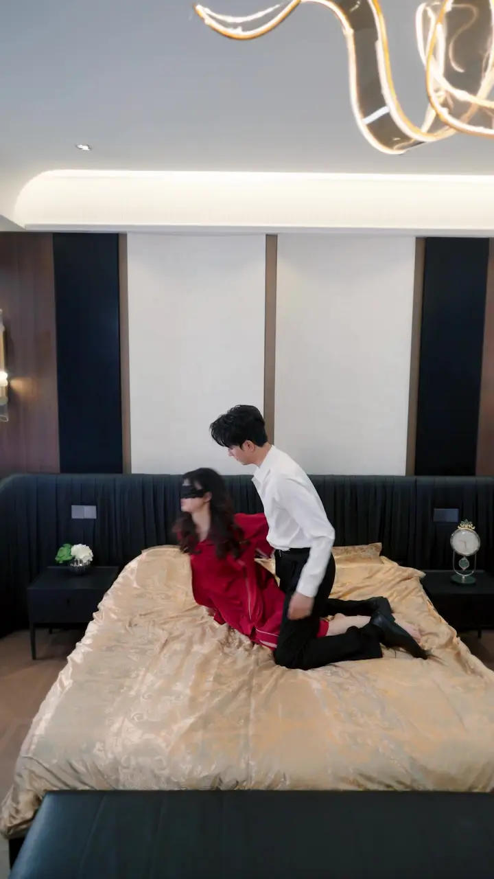 Episode 9