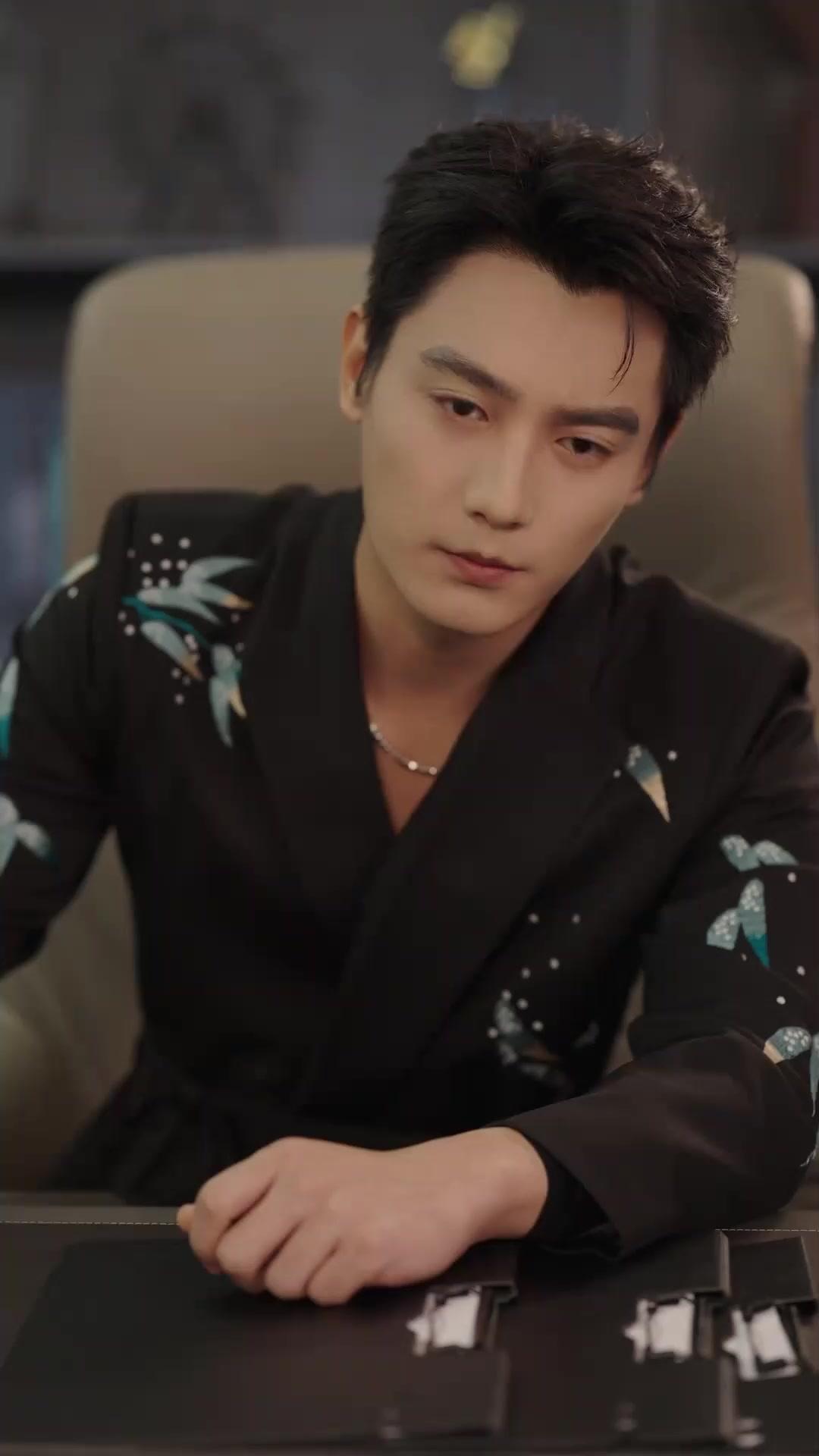 (Dubbed) Ancient General Becomes CEO's Contract Wife