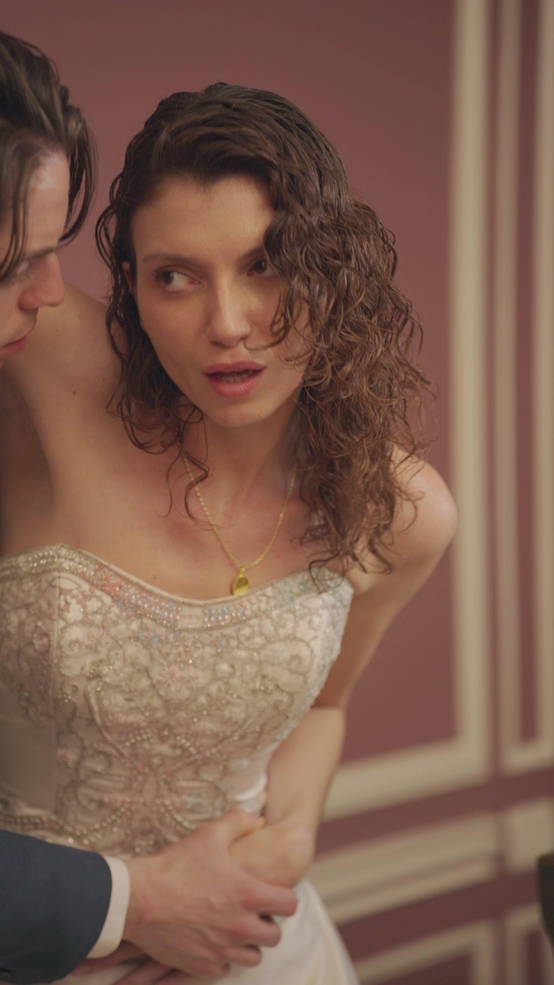 Evil Bride vs. The CEO's Secret Mom