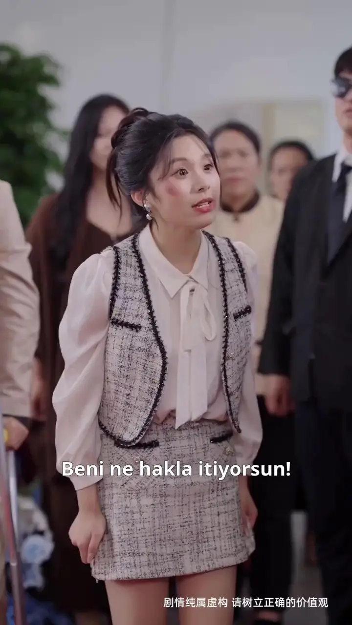 (Dublajlı) Sahte Yıllar Bölüm 26