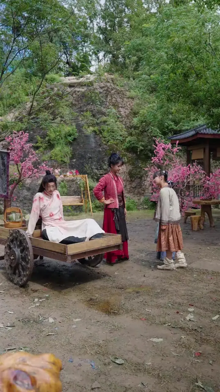 Oops, I Got a Caged Prince Episode 2