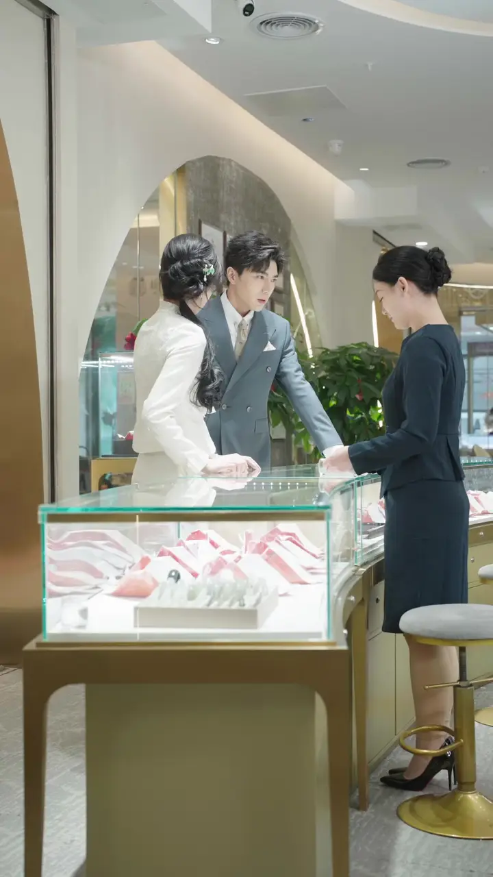 Fifty Shades of Love Episode 52