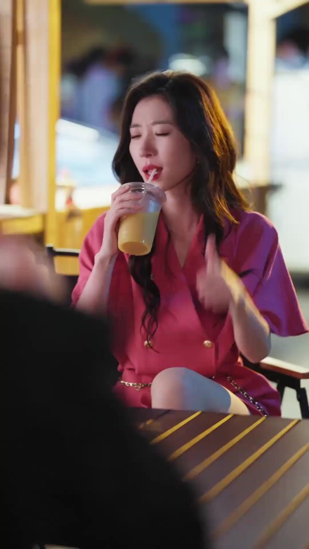 (더빙)죽어야 사는 언니들