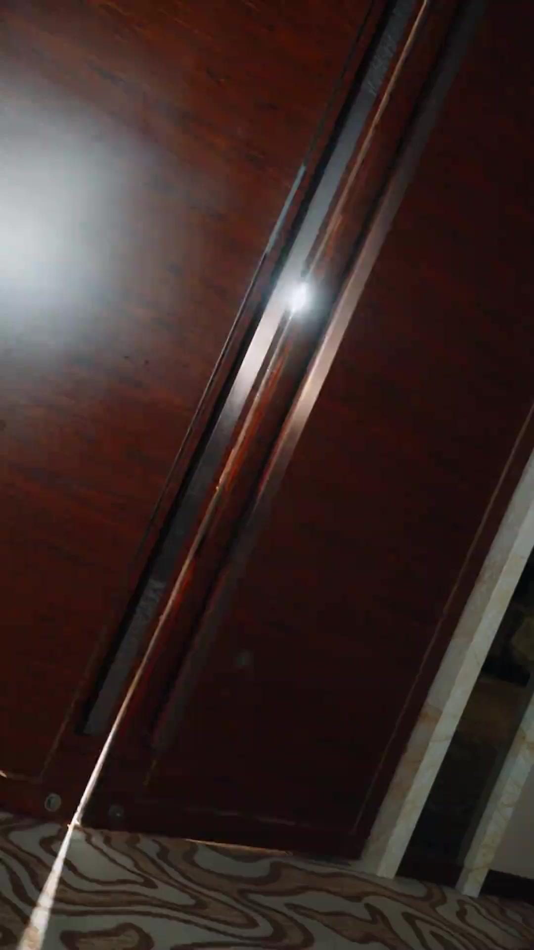その宴、正体を明かすには十分だった