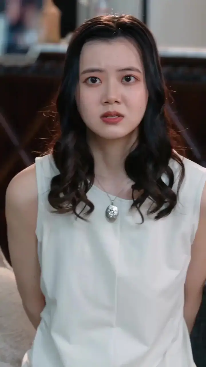 (Dubbed)His Mother? The CEO's mistress? Episode 8