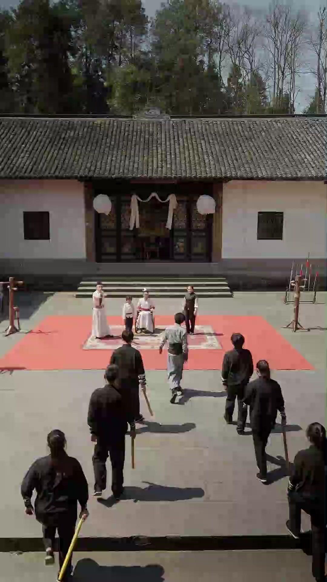 天上掉個武財神