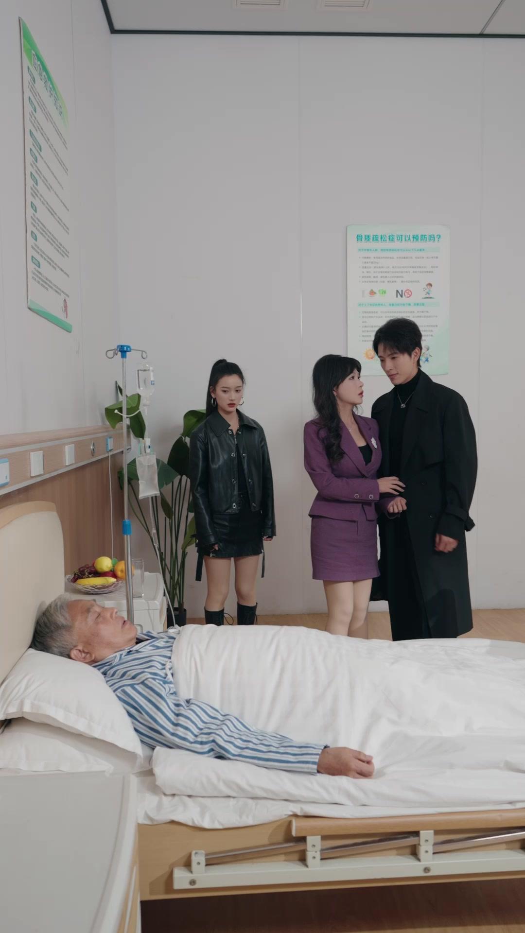 No Kiddin', This Bodyguard's Way Too Strong