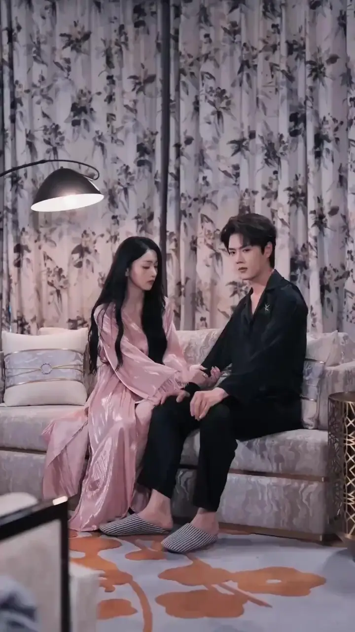 Climb In Your Bed, Dear Byron Episode 51