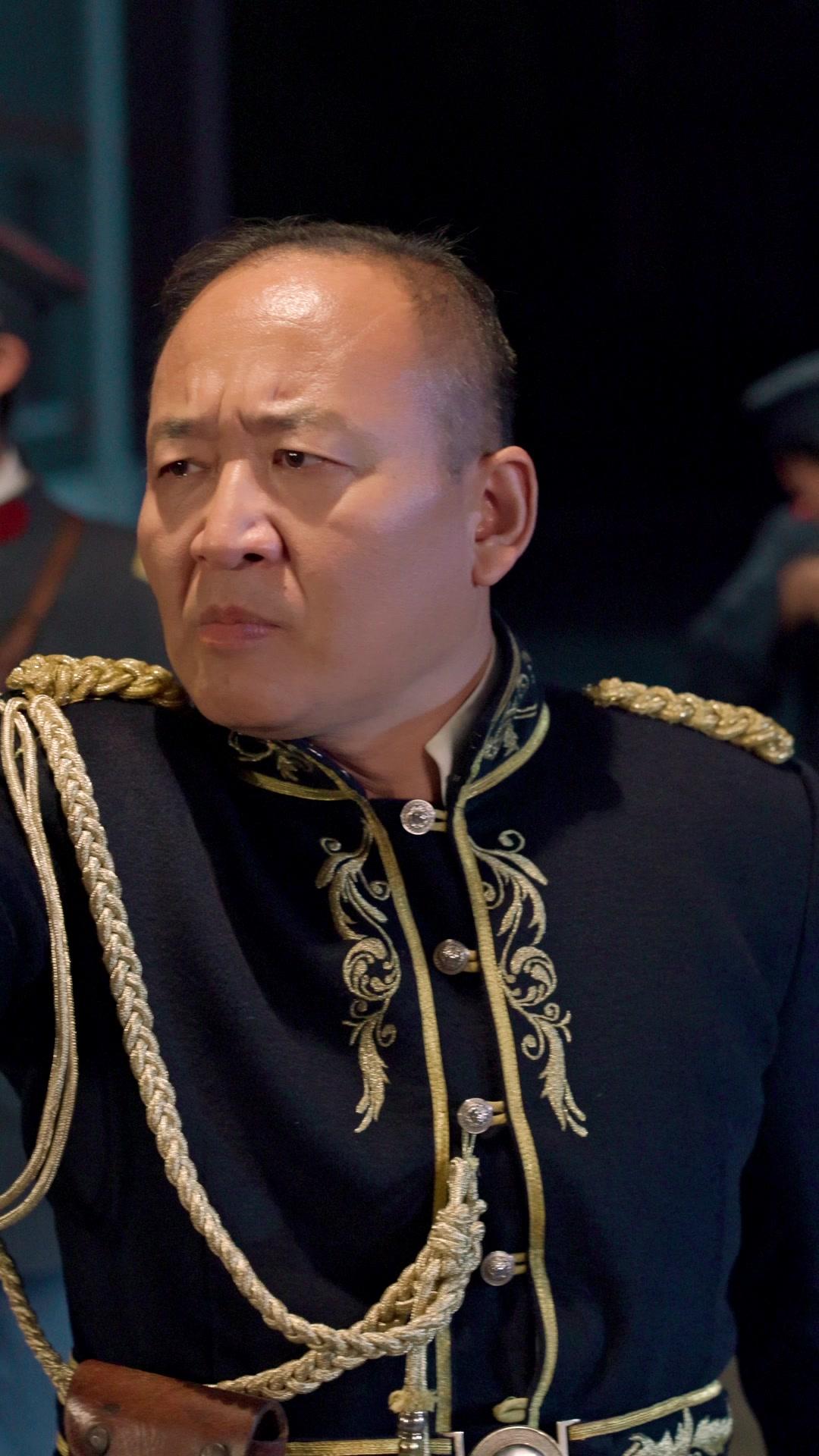 LE ROI LION CACHÉ
