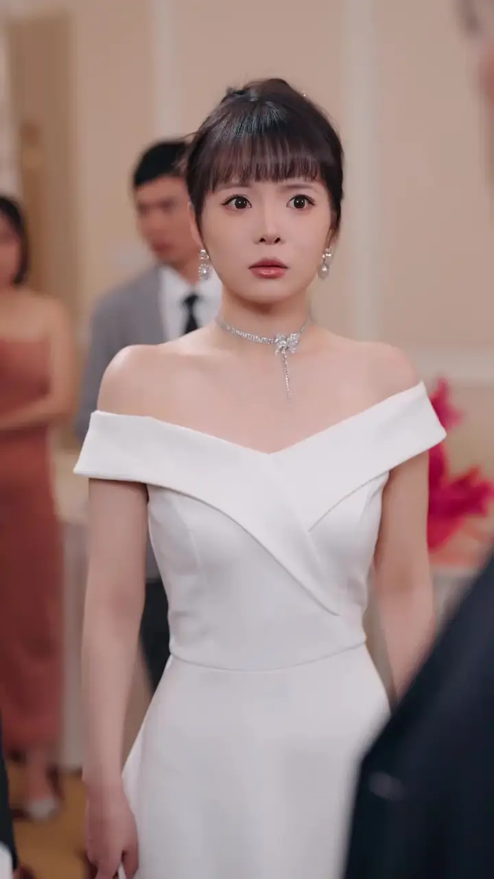 Kiss Me Like I'm Dying Episode 4