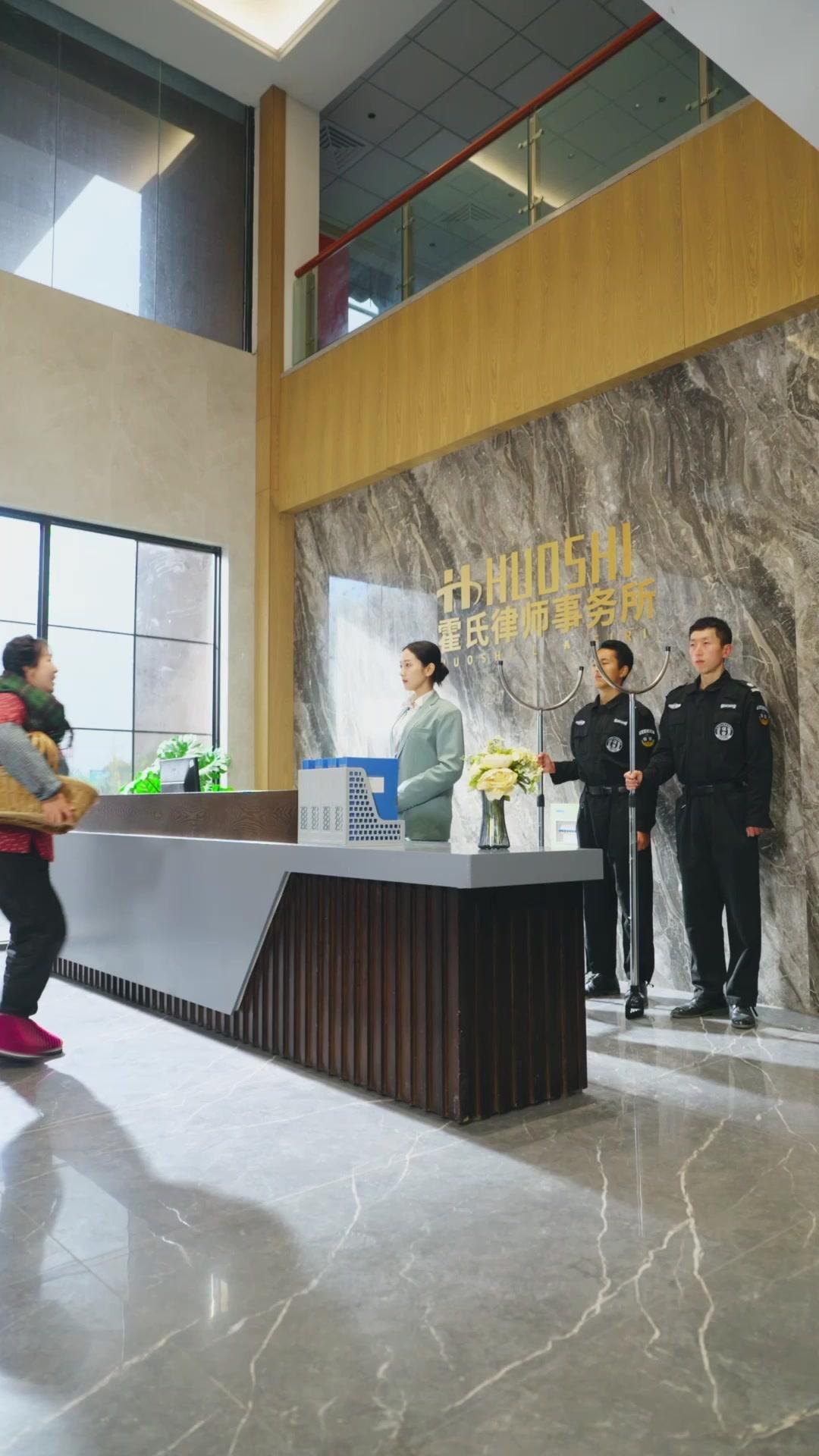 Kejutan Cinta Dengan CEO