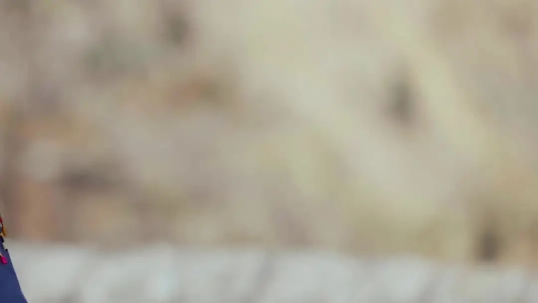 愛は目の前：涙と杖の間で揺れる運命