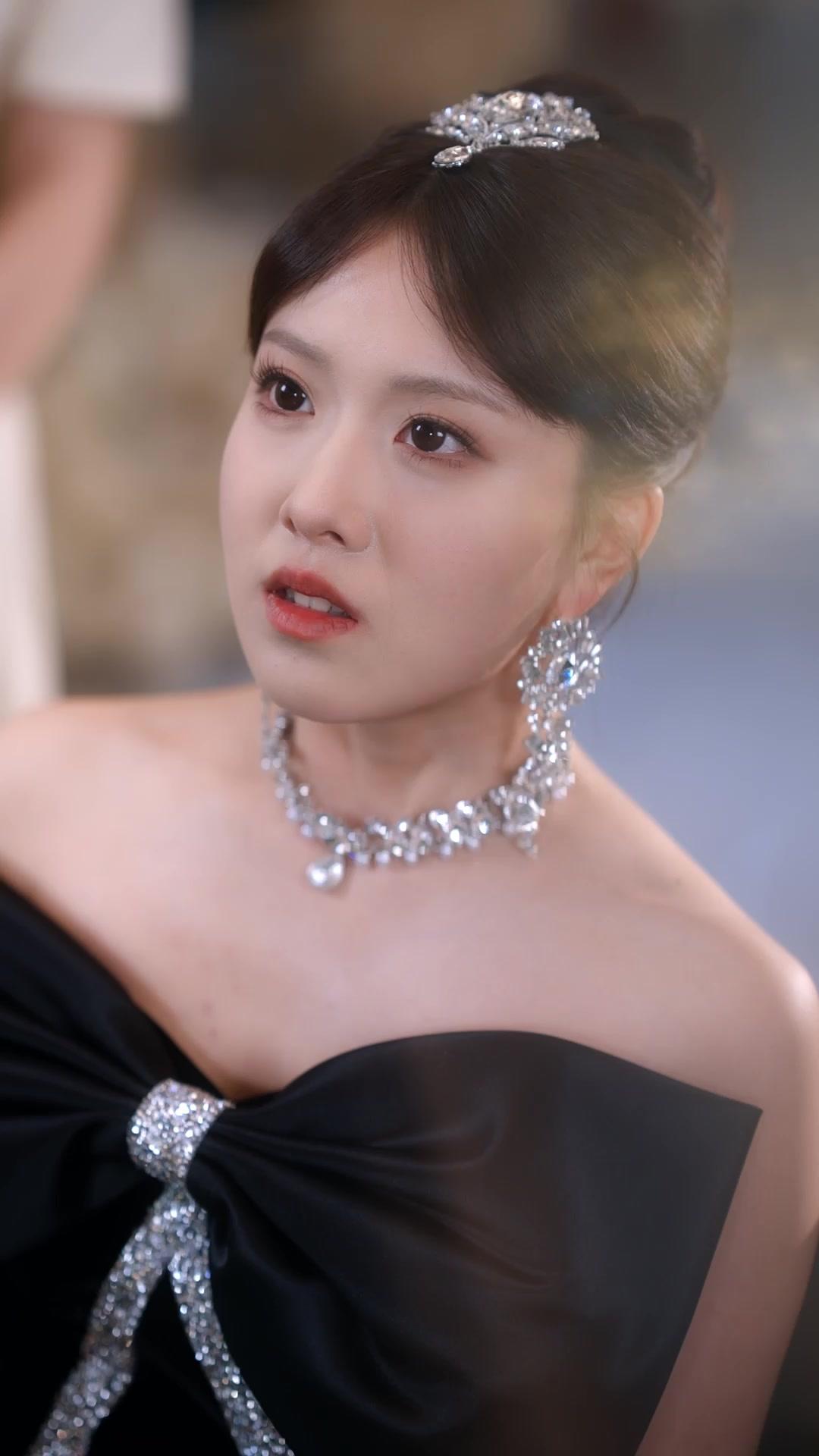 Plot Twist! Dump Him at the Altar