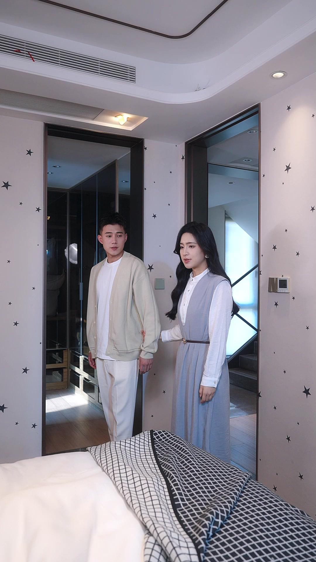 Twins and the Hidden Billionaire Daddy