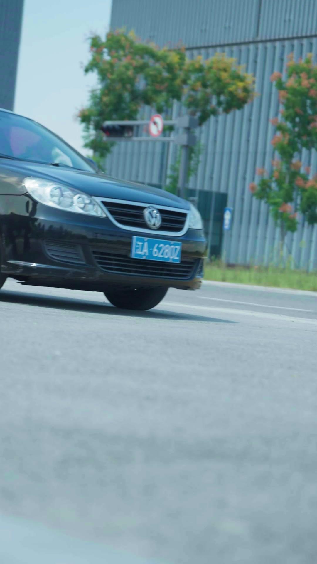 Pelangi Cinta Datang Terlambat