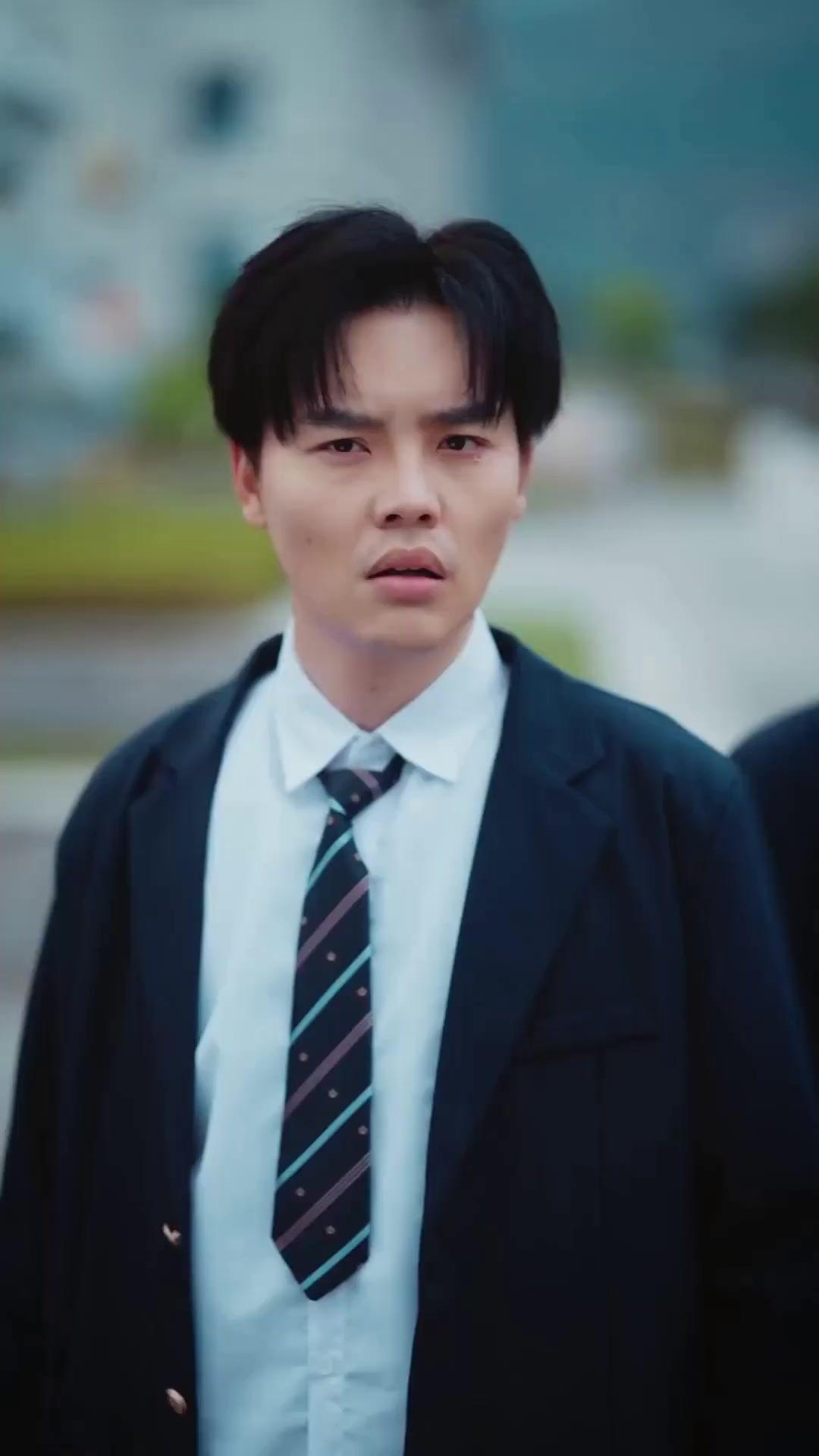 (Dubbed) New Kid? He's a Mafia Heir!