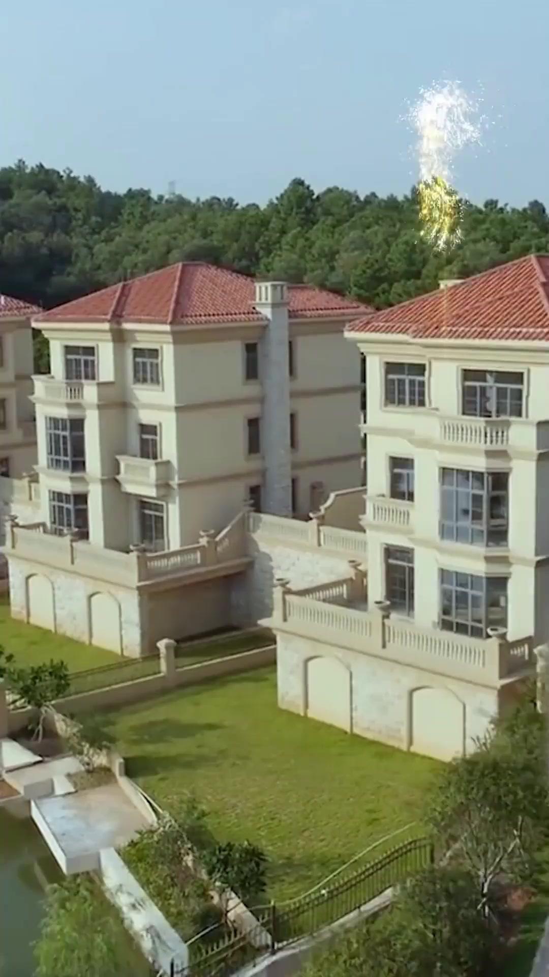 Tunangan Misterius