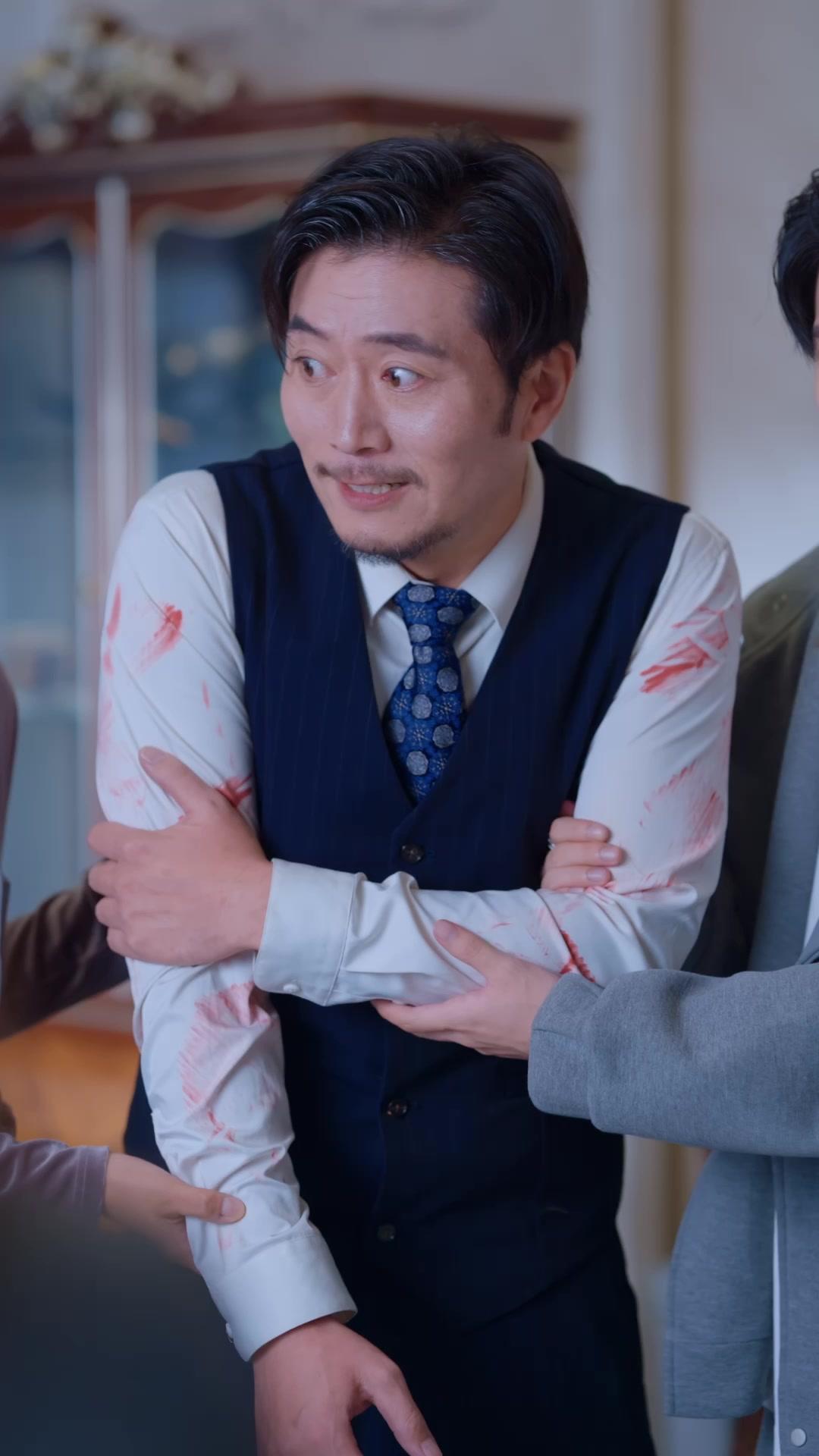 這世，我笑看你們演