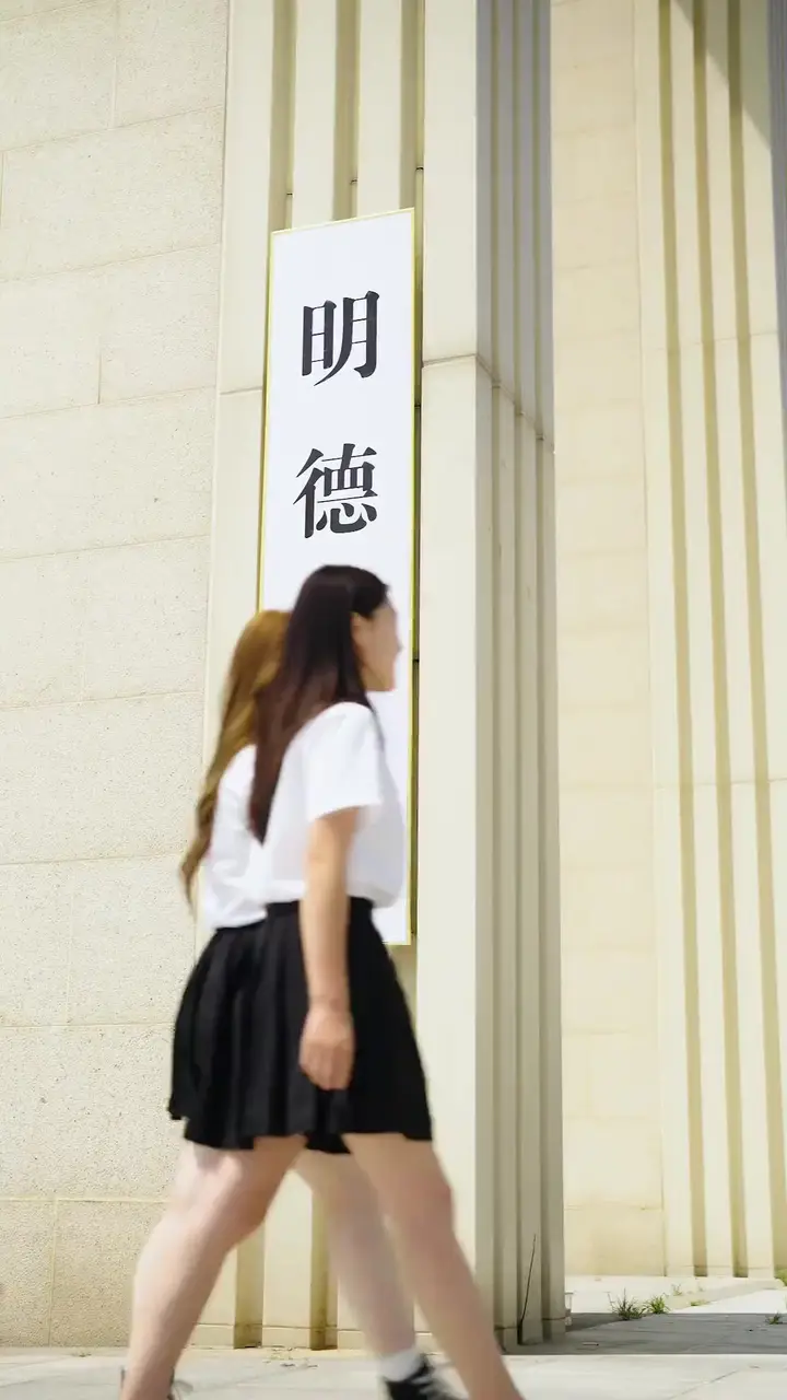Damn! How Is That Guard So Rich? Episode 1
