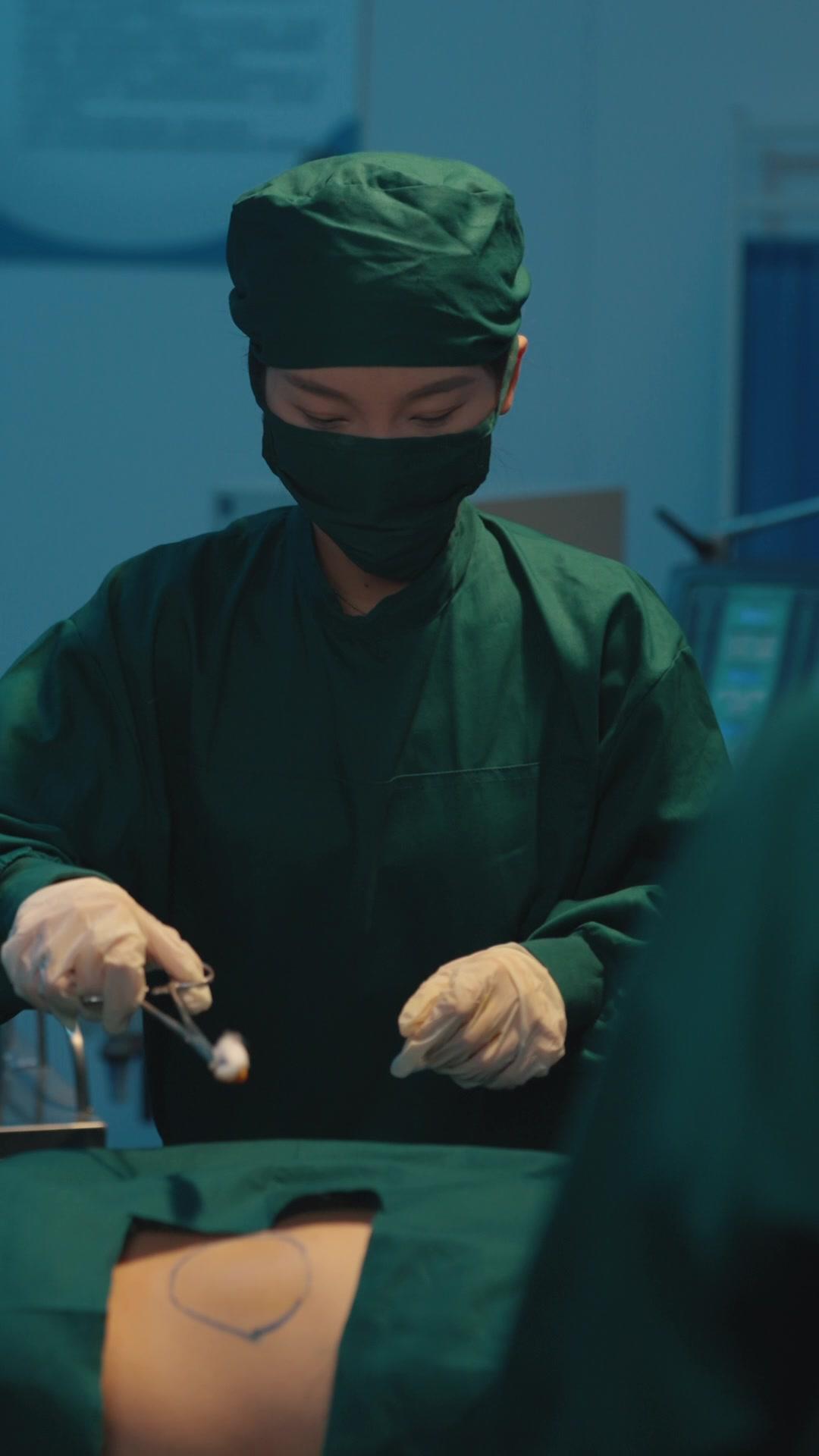 撕開溫柔假面