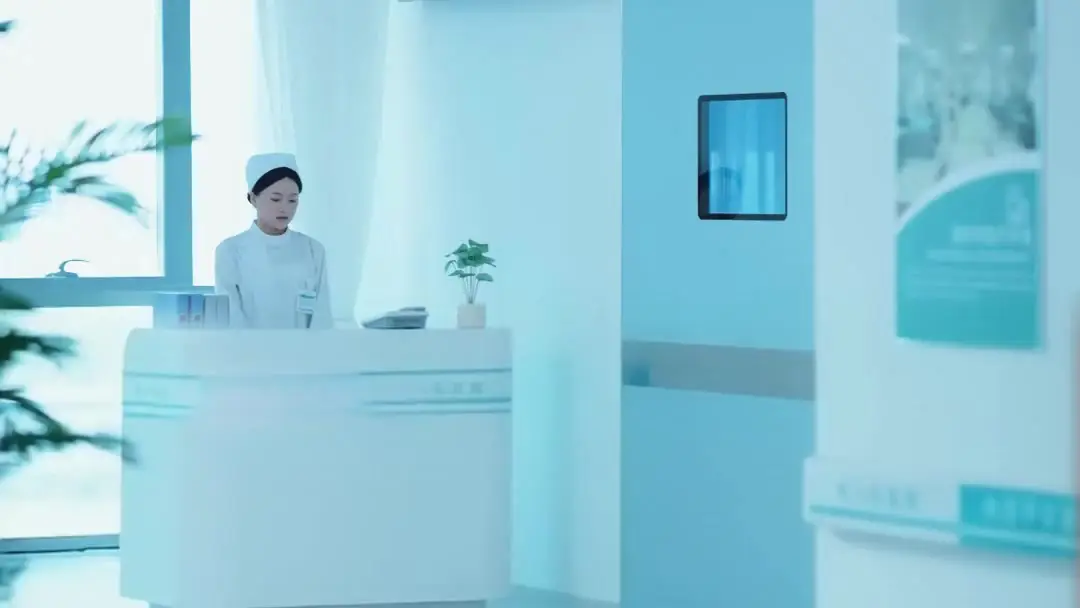 Wrong Love Letter Brings True Love: When a Hospital Hallway Becomes a Stage for Emotional Truth