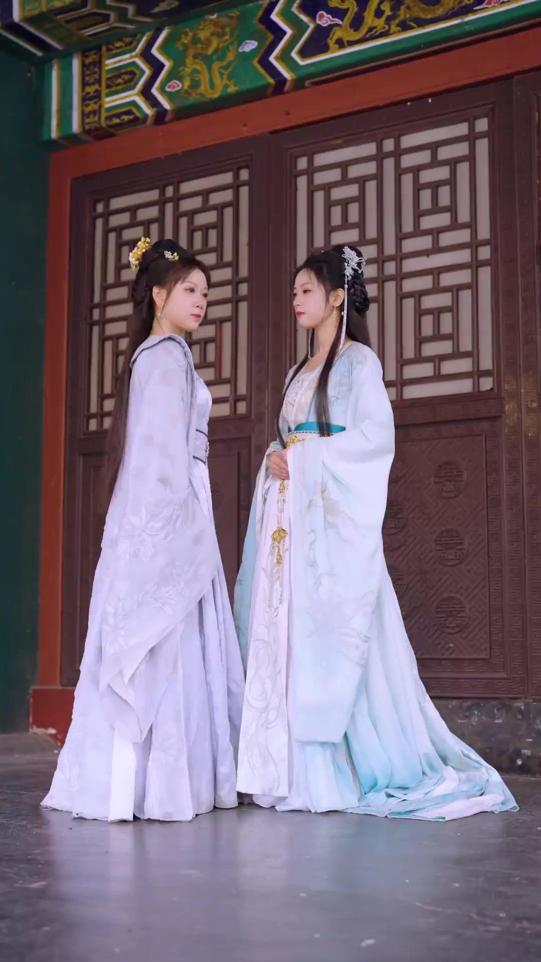 LE RETOUR EXPLOSIF DE L’HÉRITIÈRE