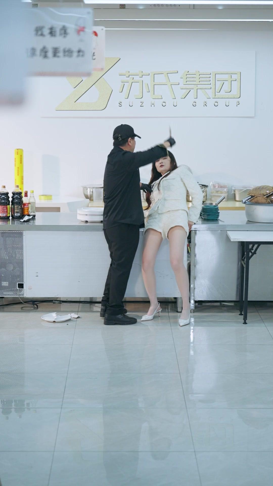 Kultivasiku Diambil Cewek Cantik