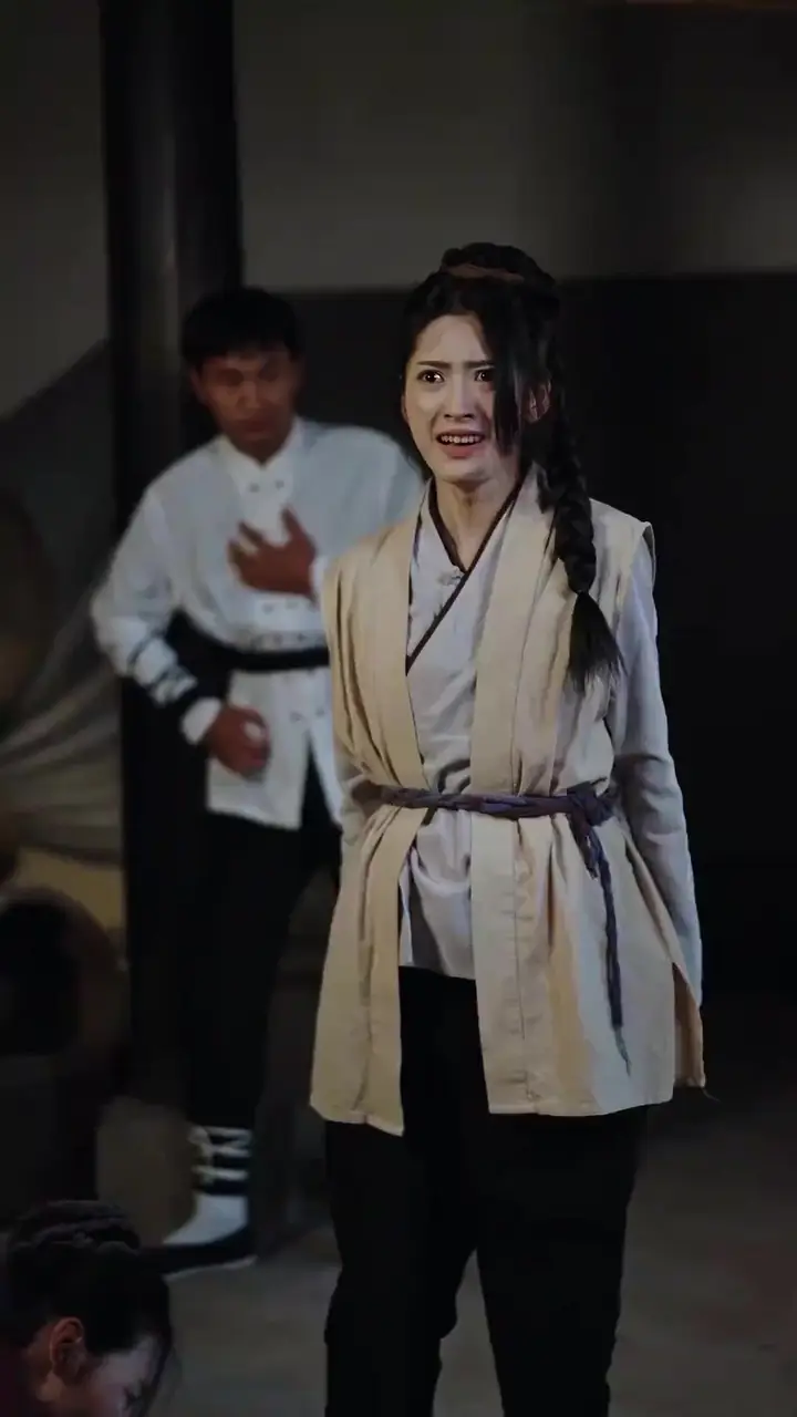 (Dubbed)Her Spear, Their Tear Episode 4