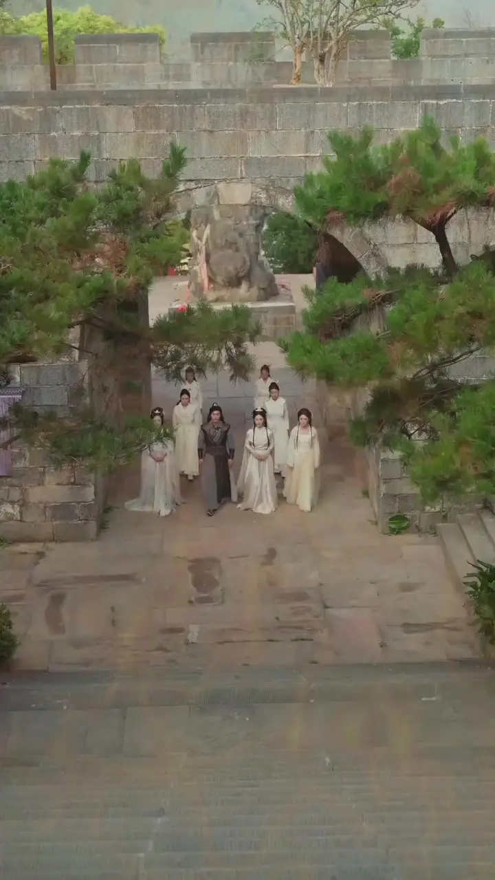 (Dubbed)Rise of the Banished Dragon Episode 32