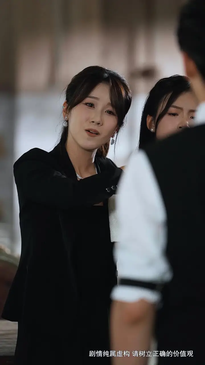 Bound by Love Episode 44