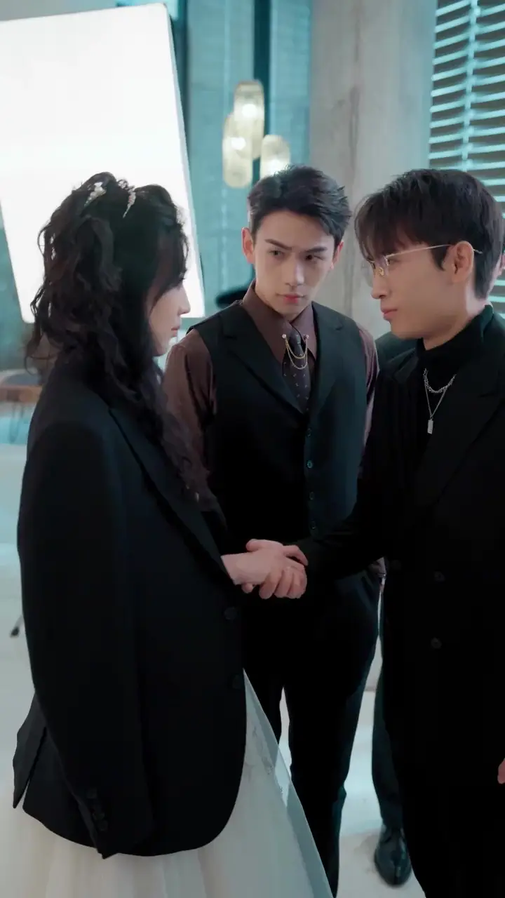 (Dubbed)Sorry, Female Alpha's Here Episode 15