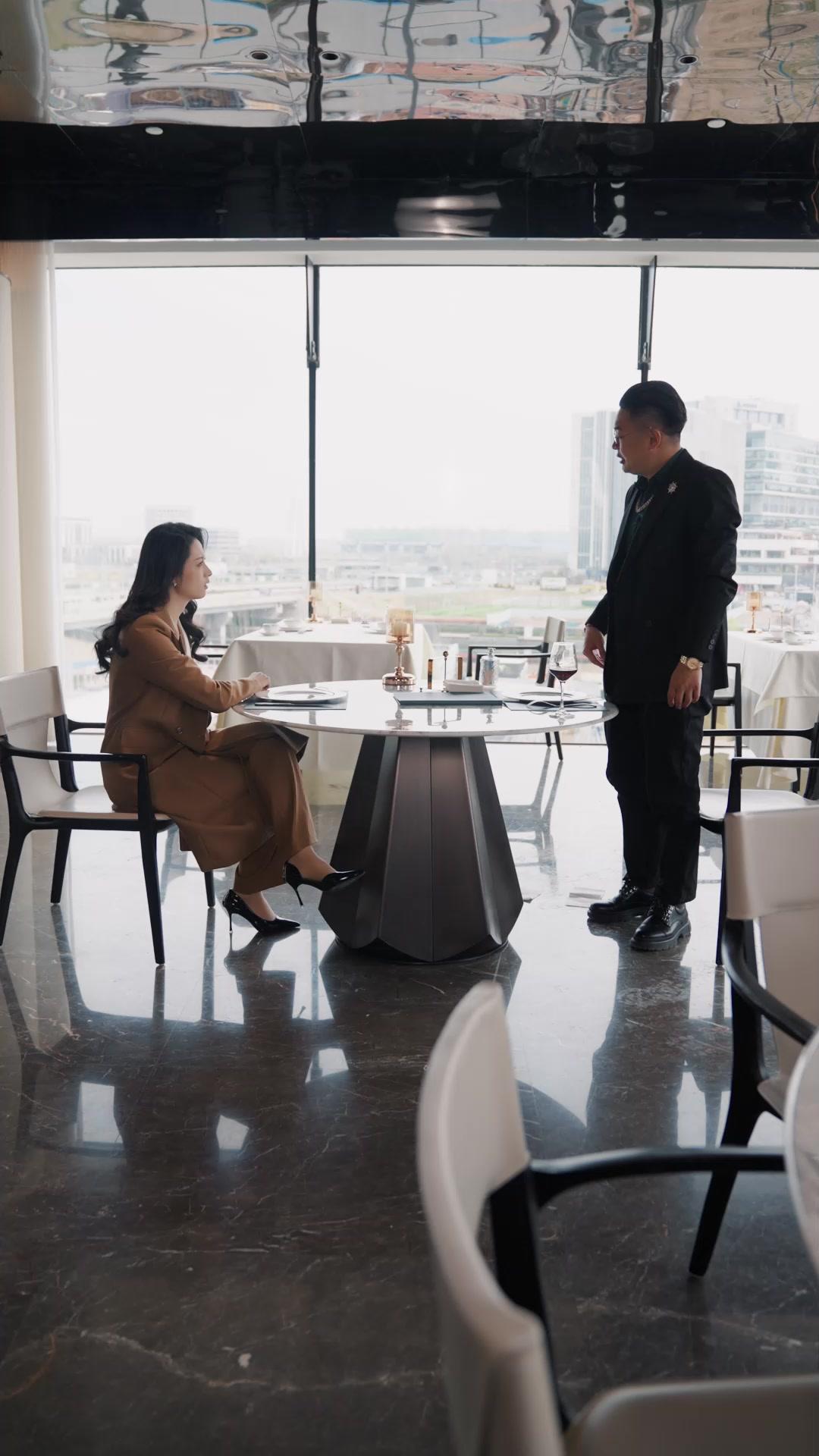 Cinta Dalam Ingatan Yang Hilang