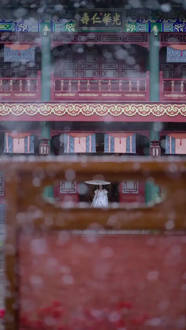 Reborn, Crowned, and Far Above My Ex Episode 1