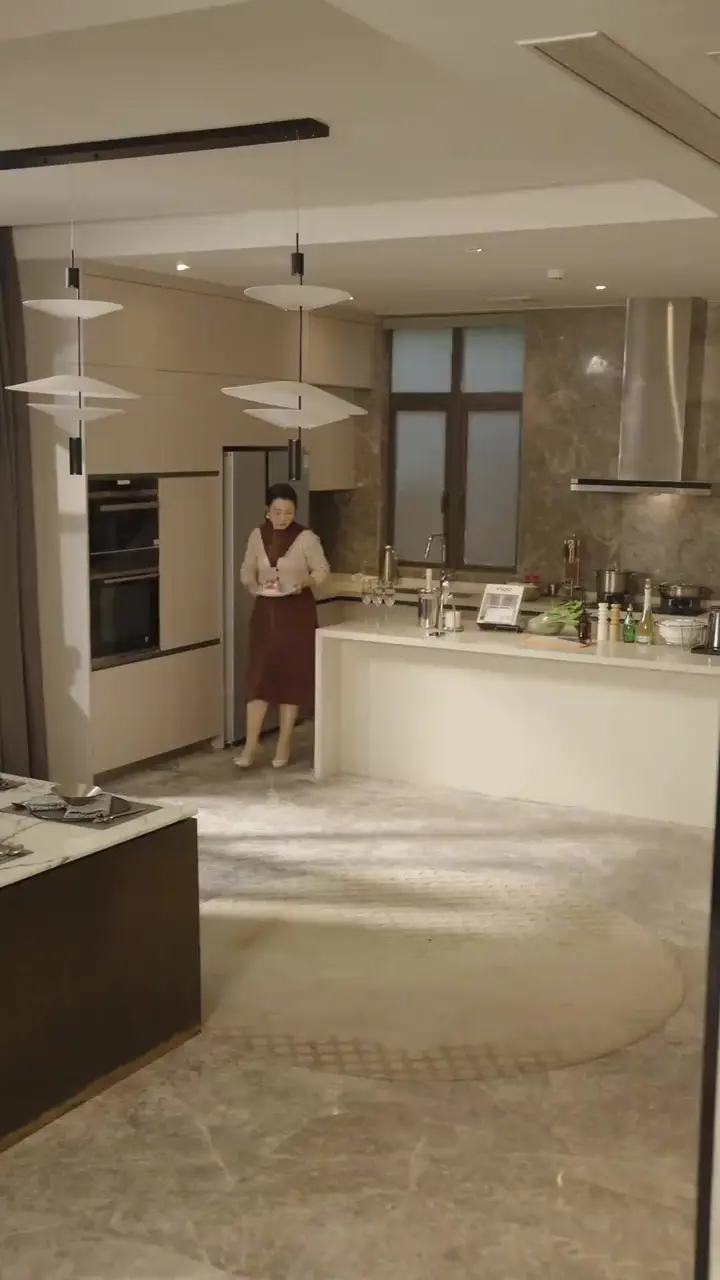 Aile Yemeğinde Masayı Devirdim Bölüm 56